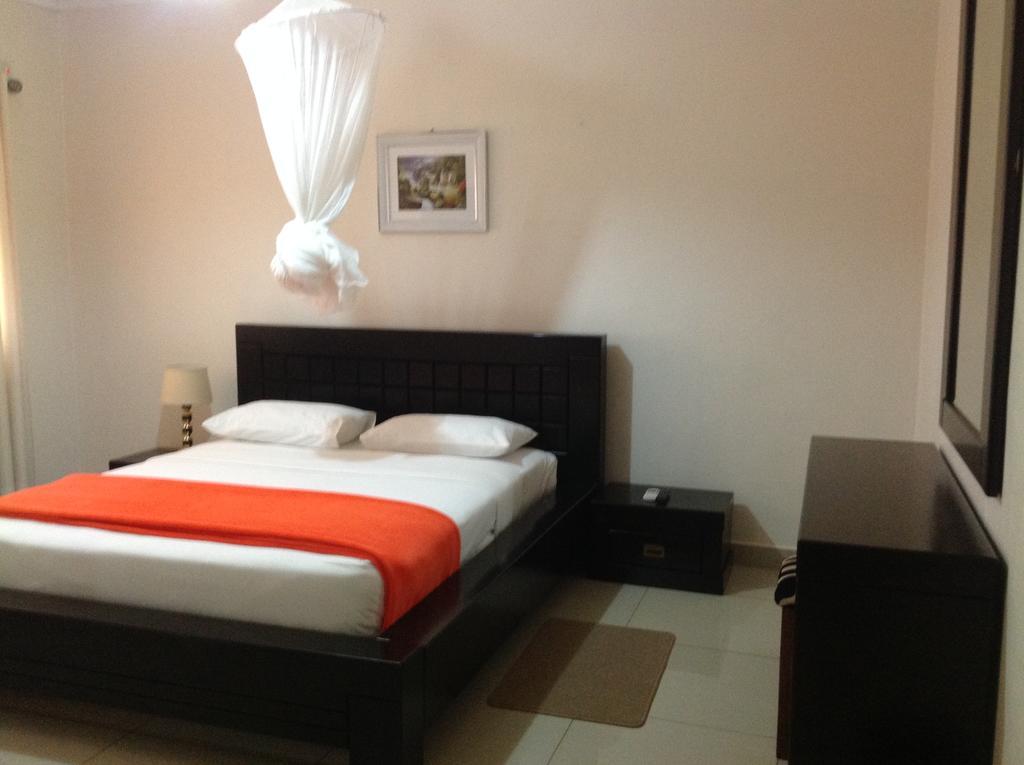 Cypress Executive Lodge Livingstone Esterno foto