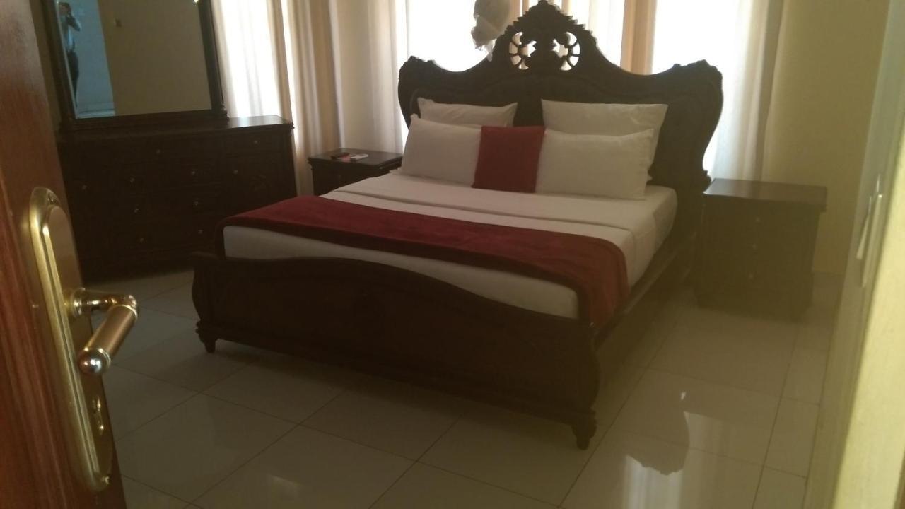 Cypress Executive Lodge Livingstone Esterno foto