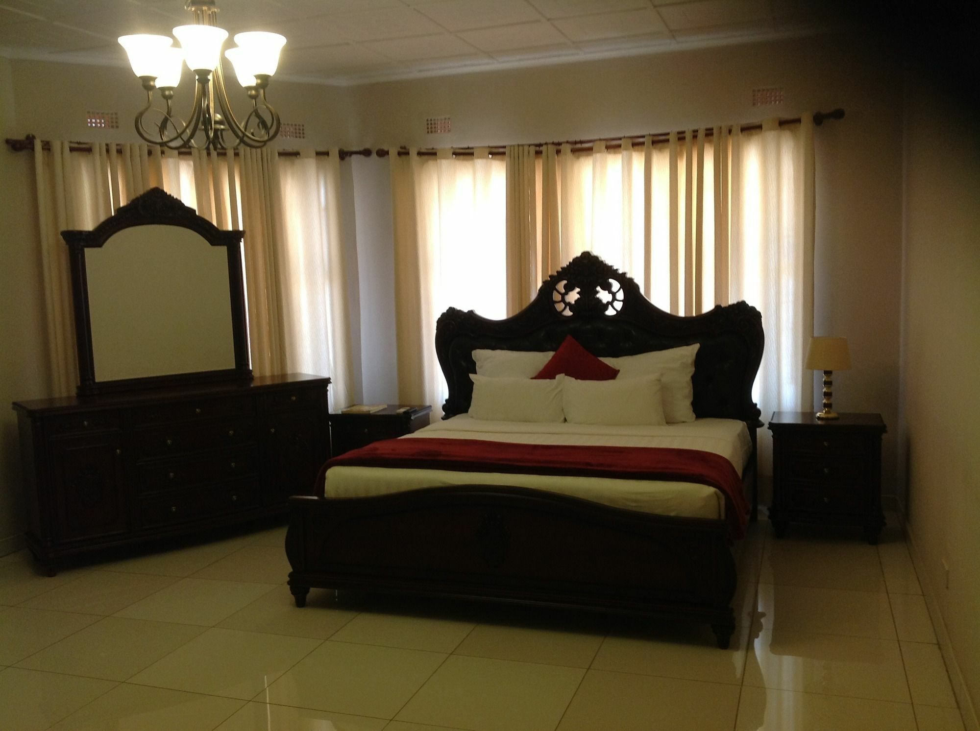 Cypress Executive Lodge Livingstone Esterno foto