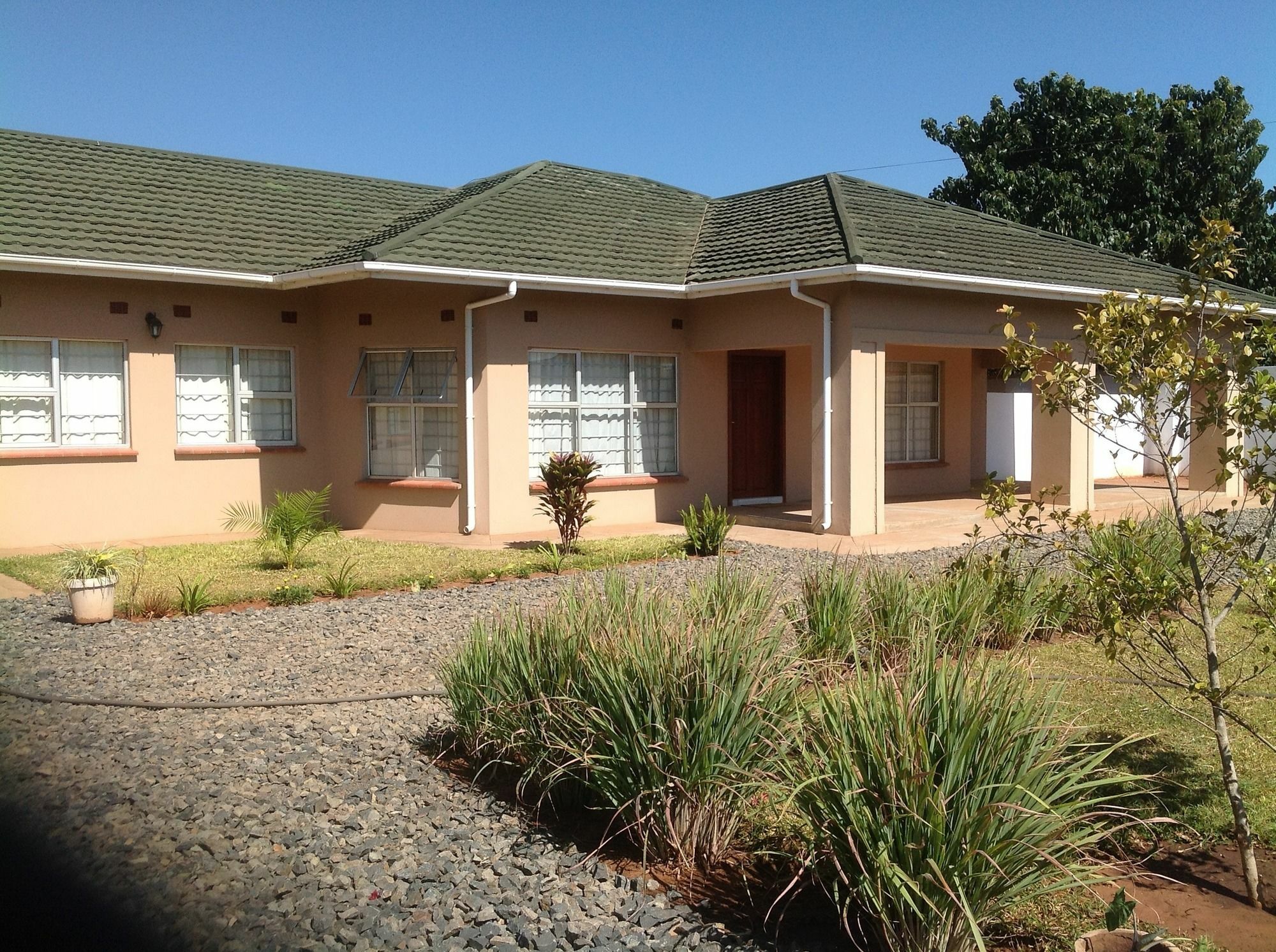 Cypress Executive Lodge Livingstone Esterno foto