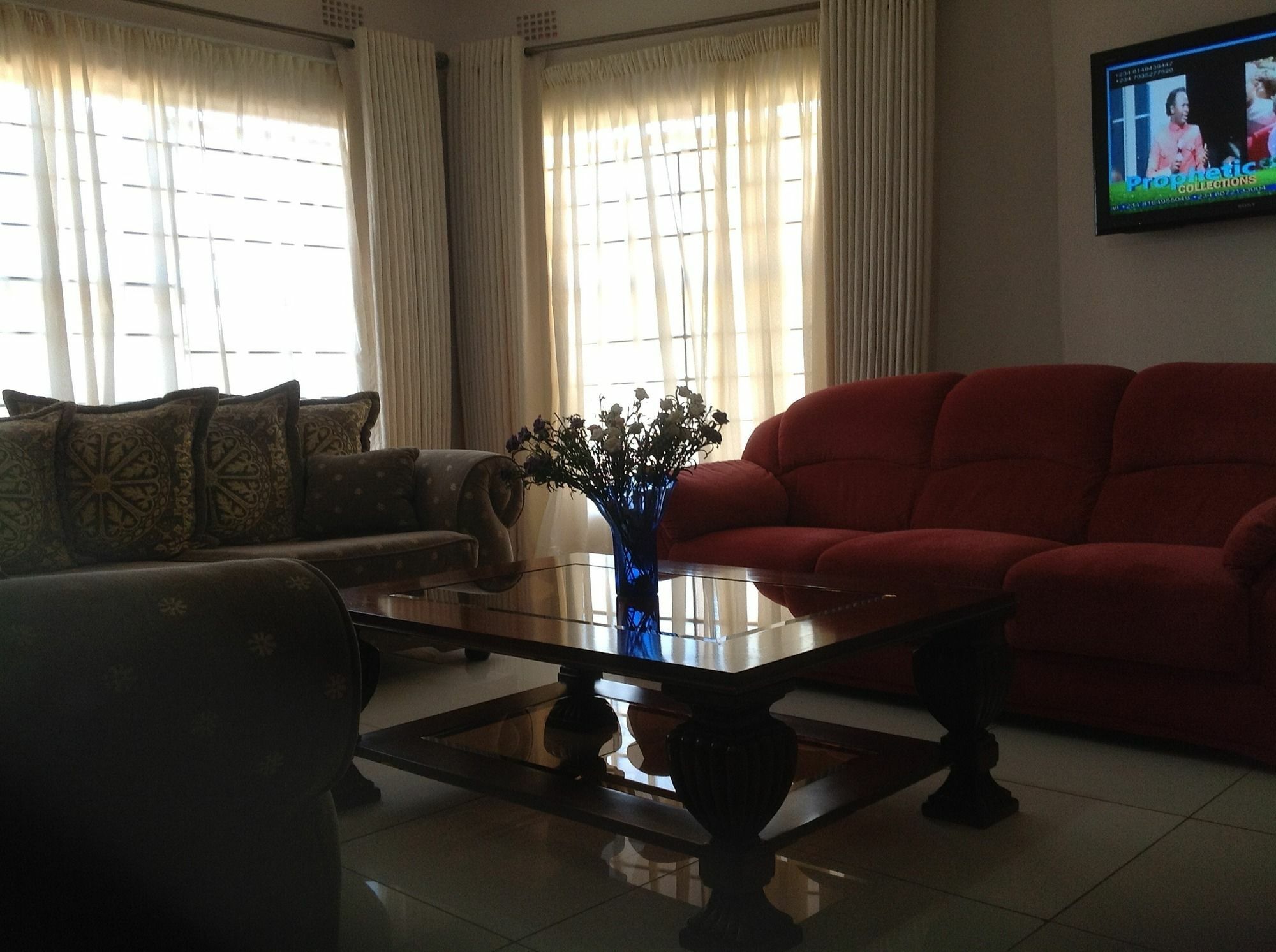 Cypress Executive Lodge Livingstone Esterno foto