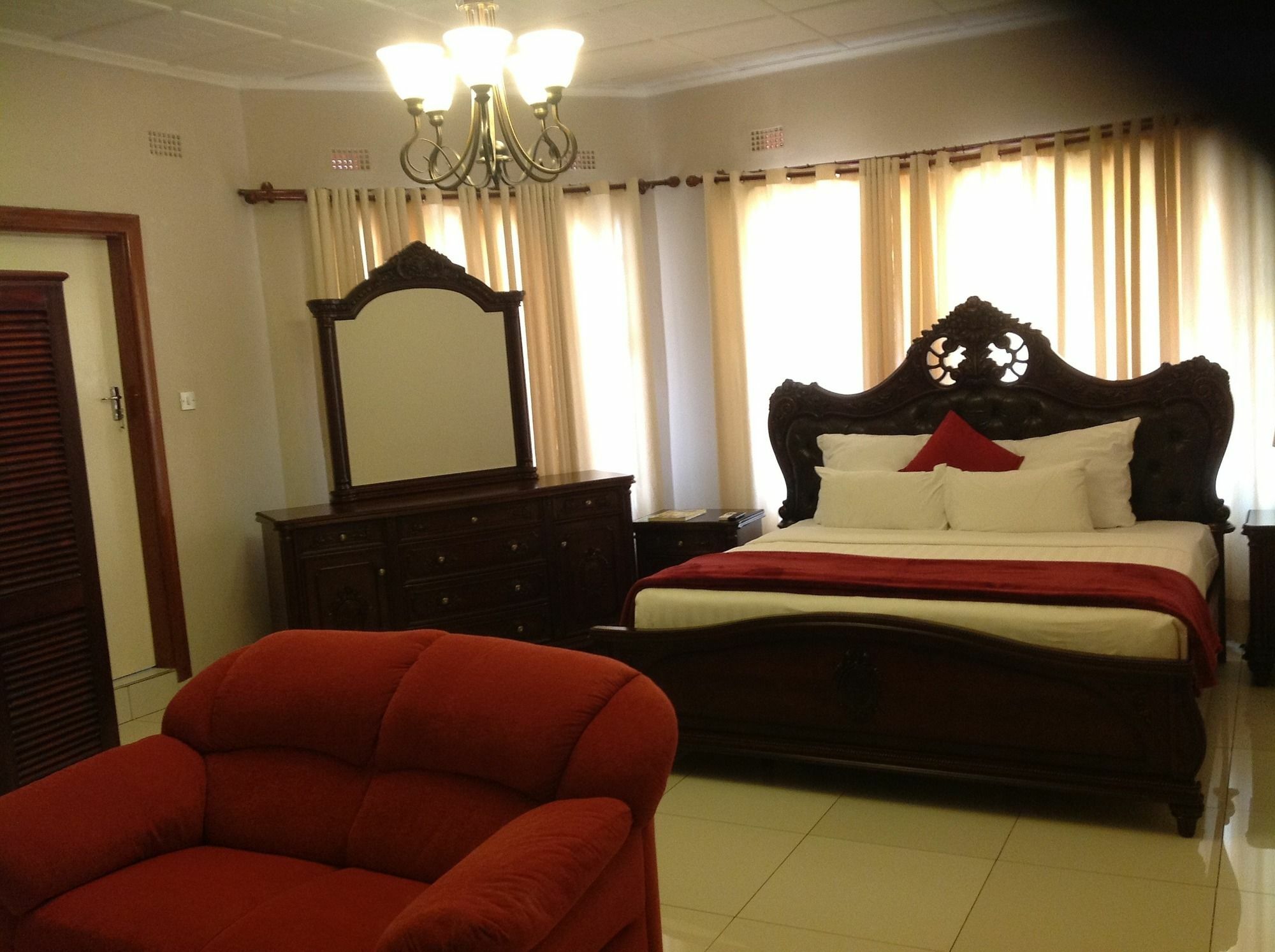 Cypress Executive Lodge Livingstone Esterno foto